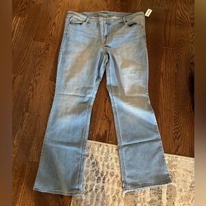 BNWT Old Navy Size 20 Jeans plus size